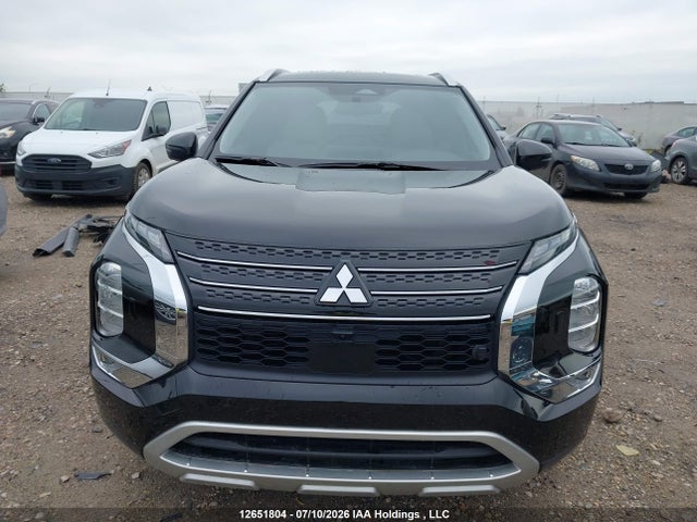 2024 Mitsubishi Outlander Le/se/sel მანქანა იყიდება აუქციონზე, vin: JA4J4VA85RZ602308, აუქციონის ნომერი: 12651804