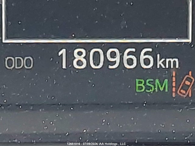Продажа на аукционе авто 2017 Toyota Rav4 Se, vin: 2T3JFREV8HW693516, номер лота: 12651816