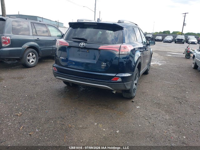 Продажа на аукционе авто 2017 Toyota Rav4 Se, vin: 2T3JFREV8HW693516, номер лота: 12651816