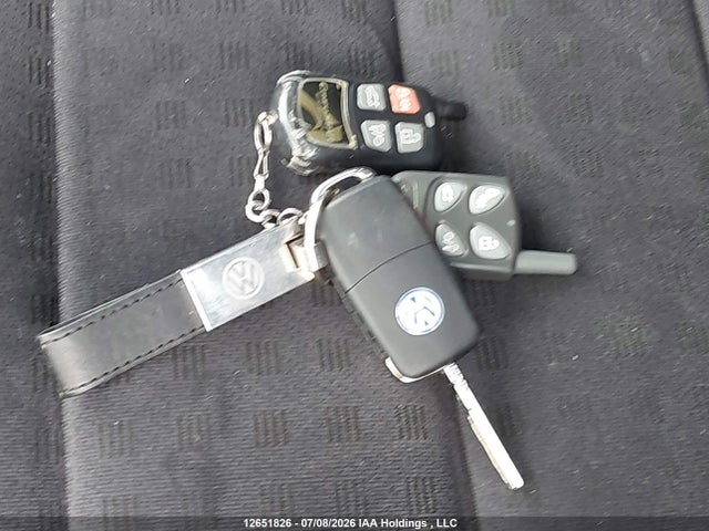 12651826 :رقم المزاد ، 3VWSK29M13M140027 vin ، 2003 Volkswagen Jetta Gls 2.0l مزاد بيع