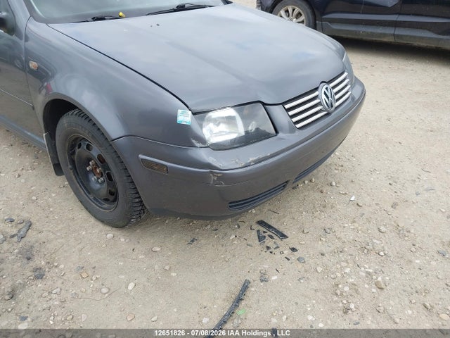 12651826 :رقم المزاد ، 3VWSK29M13M140027 vin ، 2003 Volkswagen Jetta Gls 2.0l مزاد بيع