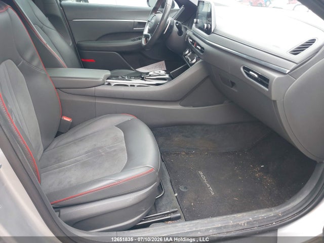 2020 Hyundai Sonata მანქანა იყიდება აუქციონზე, vin: 5NPEJ4J23LH025332, აუქციონის ნომერი: 12651835