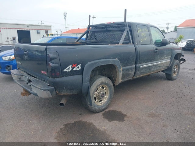 12641542 :رقم المزاد ، 1GTHK29G03E179804 vin ، 2003 Gmc Sierra 2500hd Sl/sle/slt مزاد بيع