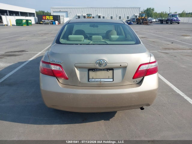 2007 Toyota Camry Le/se მანქანა იყიდება აუქციონზე, vin: 4T1BE46K97U114118, აუქციონის ნომერი: 12651841
