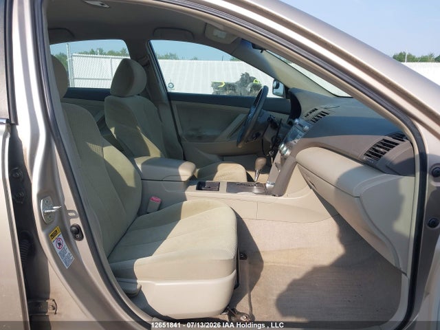 2007 Toyota Camry Le/se მანქანა იყიდება აუქციონზე, vin: 4T1BE46K97U114118, აუქციონის ნომერი: 12651841