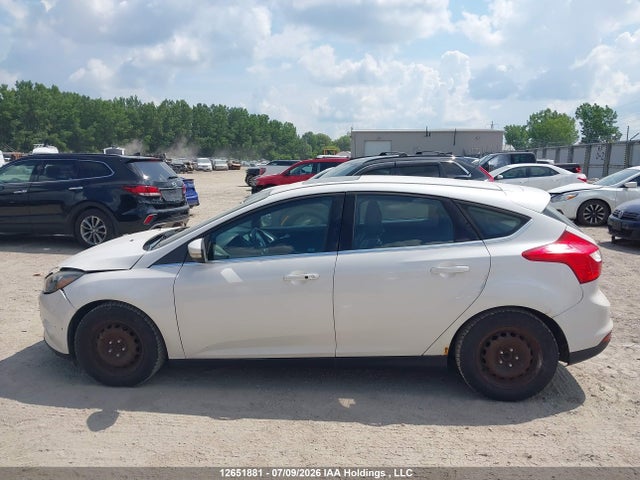 12651881 :رقم المزاد ، 1FAHP3N26CL376902 vin ، 2012 Ford Focus مزاد بيع