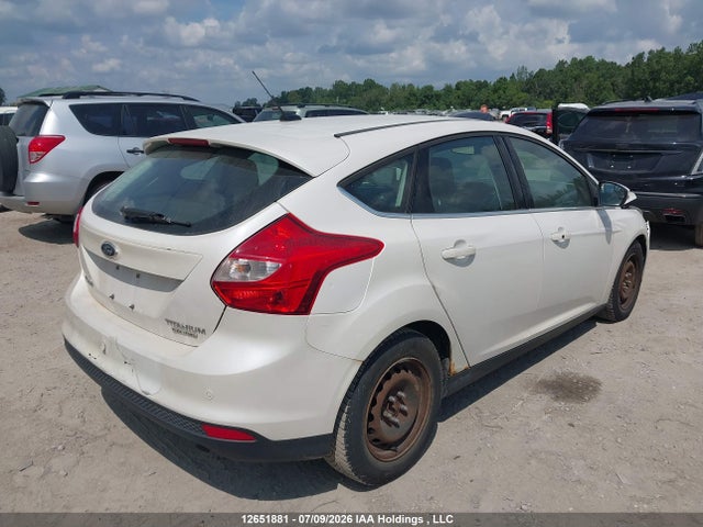 12651881 :رقم المزاد ، 1FAHP3N26CL376902 vin ، 2012 Ford Focus مزاد بيع