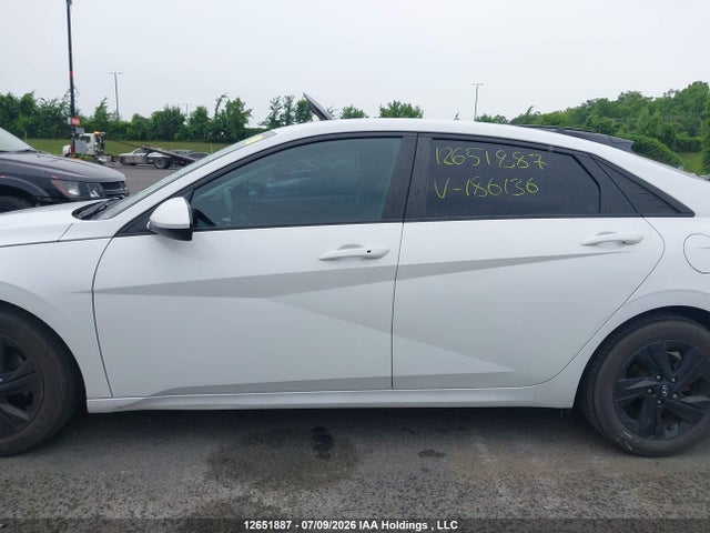 12651887 :رقم المزاد ، KMHLM4AG0MU186136 vin ، 2021 Hyundai Elantra مزاد بيع