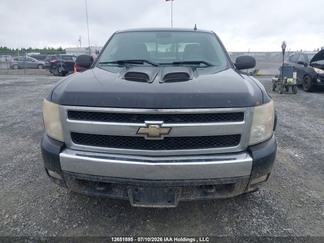 Продажа на аукционе авто 2008 Chevrolet Silverado K1500, vin: 2GCEK190181106546, номер лота: 12651895