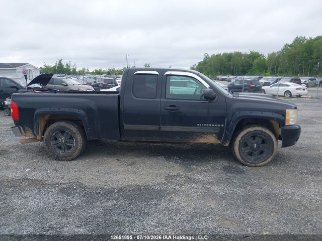 Продажа на аукционе авто 2008 Chevrolet Silverado K1500, vin: 2GCEK190181106546, номер лота: 12651895