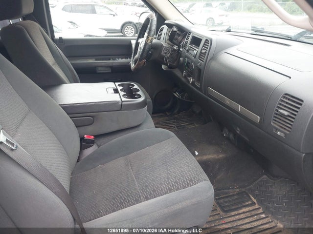 Продажа на аукционе авто 2008 Chevrolet Silverado K1500, vin: 2GCEK190181106546, номер лота: 12651895