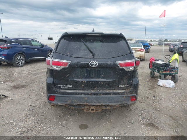 Продаж на аукціоні авто 2015 Toyota Highlander Xle, vin: 5TDJKRFH7FS182852, номер лоту: 12651898