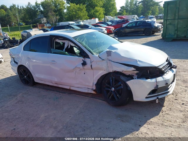 Продаж на аукціоні авто 2015 Volkswagen Jetta 1.8 Tsi Highline, vin: 3VWL07AJ7FM229923, номер лоту: 12651906