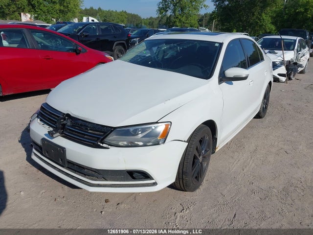 Продаж на аукціоні авто 2015 Volkswagen Jetta 1.8 Tsi Highline, vin: 3VWL07AJ7FM229923, номер лоту: 12651906