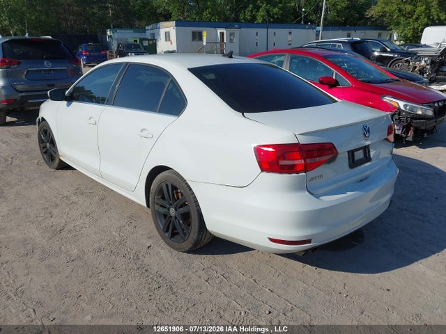 Продаж на аукціоні авто 2015 Volkswagen Jetta 1.8 Tsi Highline, vin: 3VWL07AJ7FM229923, номер лоту: 12651906