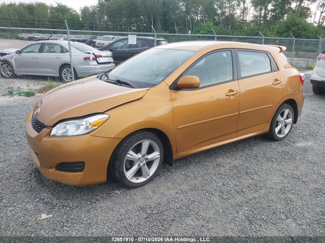 12651910 :رقم المزاد ، 2T1KE4EE7AC034353 vin ، 2010 Toyota Matrix مزاد بيع