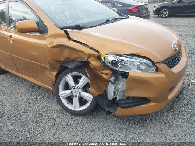 12651910 :رقم المزاد ، 2T1KE4EE7AC034353 vin ، 2010 Toyota Matrix مزاد بيع