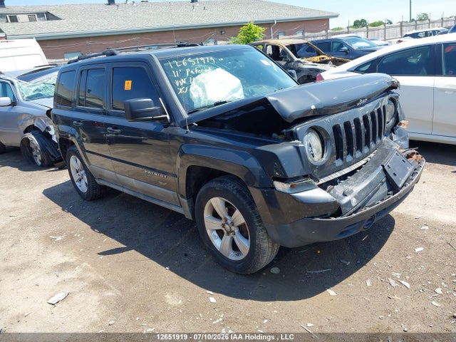 12651919 :رقم المزاد ، 1J4NF2GB6BD115330 vin ، 2011 Jeep Patriot مزاد بيع