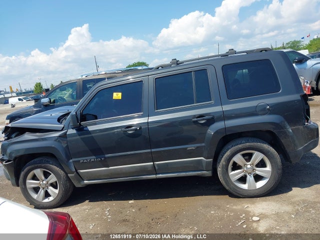 12651919 :رقم المزاد ، 1J4NF2GB6BD115330 vin ، 2011 Jeep Patriot مزاد بيع