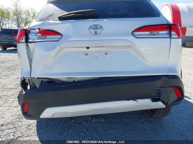 7MUCAABG9RV116243 Toyota Corolla Cross Le
