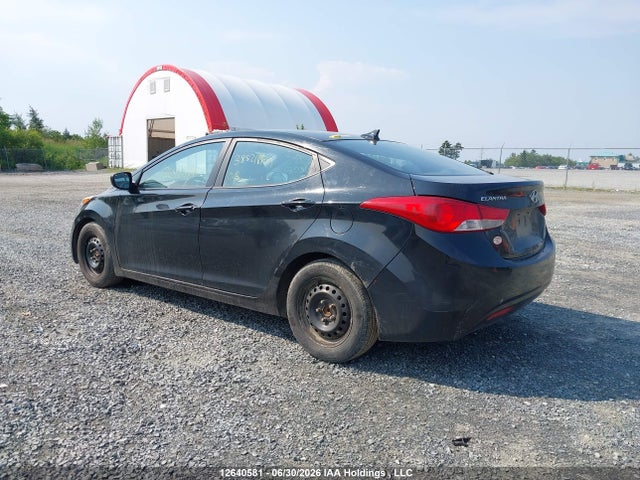 2013 Hyundai Elantra Gl მანქანა იყიდება აუქციონზე, vin: 5NPDH4AE7DH167721, აუქციონის ნომერი: 12640581