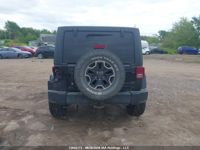 1C4BJWDG7HL713035 Jeep Wrangler Unlimited Sport