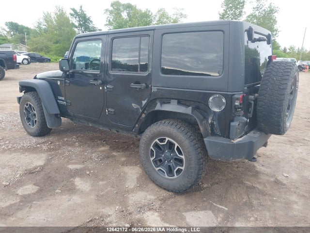 1C4BJWDG7HL713035 Jeep Wrangler Unlimited Sport