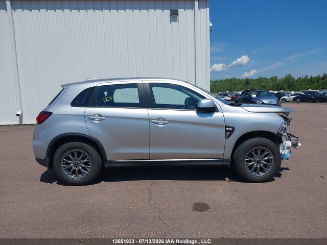 12651933 :رقم المزاد ، JA4AJ3AUXLU605090 vin ، 2020 Mitsubishi Rvr Es مزاد بيع