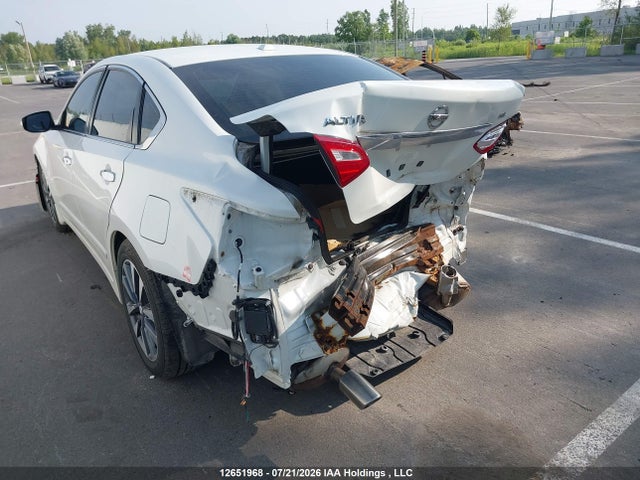 1N4AL3AP2HN328100 Nissan Altima 2.5/s/sv/sl/sr
