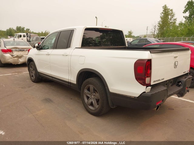 Honda Ridgeline 2021 5FPYK3F7XMB502158 Image 3