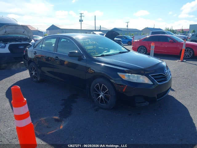 12627271 :رقم المزاد ، 4T1BK3EK7AU110337 vin ، 2010 Toyota Camry Le V6 مزاد بيع
