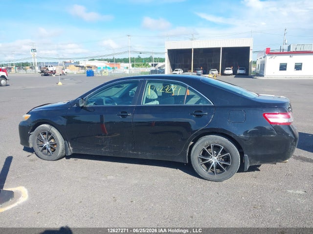 2010 Toyota Camry Le V6 მანქანა იყიდება აუქციონზე, vin: 4T1BK3EK7AU110337, აუქციონის ნომერი: 12627271
