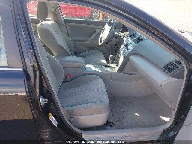 2010 Toyota Camry Le V6 მანქანა იყიდება აუქციონზე, vin: 4T1BK3EK7AU110337, აუქციონის ნომერი: 12627271