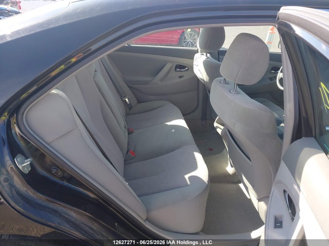 2010 Toyota Camry Le V6 მანქანა იყიდება აუქციონზე, vin: 4T1BK3EK7AU110337, აუქციონის ნომერი: 12627271