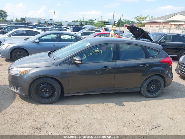 Ford FOCUS SE 2015 1FADP3K23FL266154 Image 15