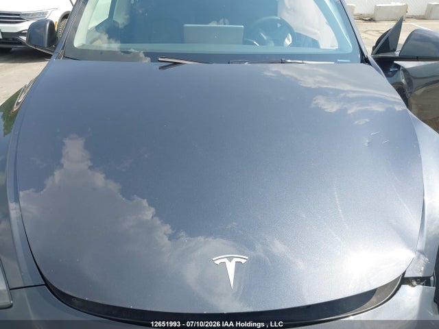 Tesla Model Y Long Range 2024 7SAYGDEE7RF076570 Image 10
