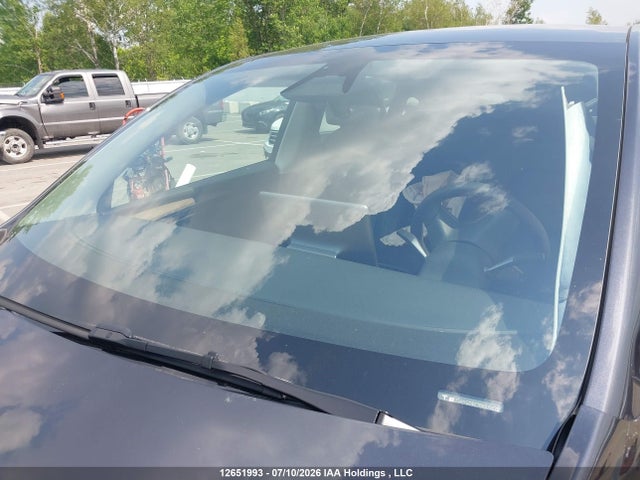 Tesla Model Y Long Range 2024 7SAYGDEE7RF076570 Image 17