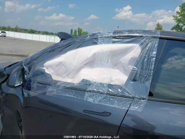 Tesla Model Y Long Range 2024 7SAYGDEE7RF076570 Image 19