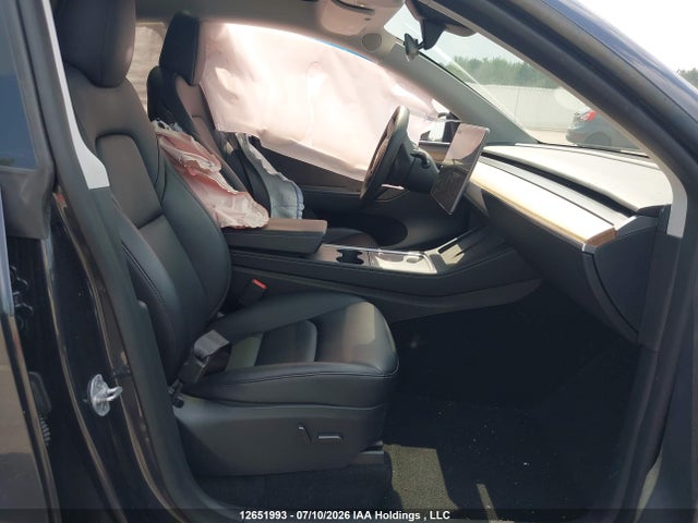 Tesla Model Y Long Range 2024 7SAYGDEE7RF076570 Image 5
