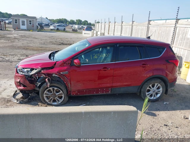 Продажа на аукционе авто 2019 Ford Escape Se, vin: 1FMCU9GD4KUB36931, номер лота: 12652000