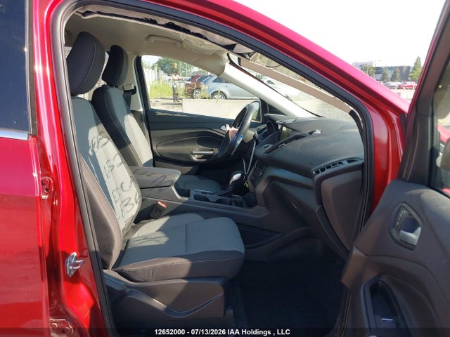 Продажа на аукционе авто 2019 Ford Escape Se, vin: 1FMCU9GD4KUB36931, номер лота: 12652000