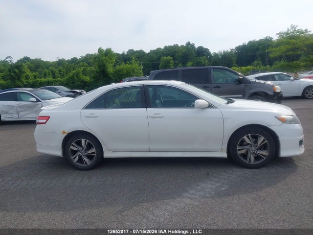 12652017 :رقم المزاد ، 4T1BF3EK8AU568554 vin ، 2010 Toyota Camry مزاد بيع