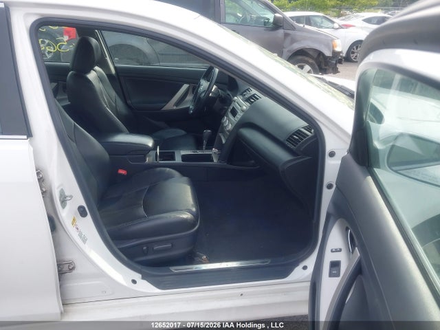12652017 :رقم المزاد ، 4T1BF3EK8AU568554 vin ، 2010 Toyota Camry مزاد بيع