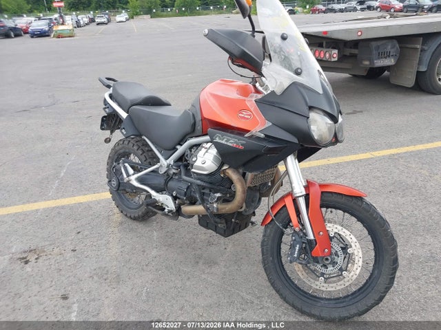 Moto Guzzi Stelvio 1200 2015 ZGULZU018FM200075 головне зображення