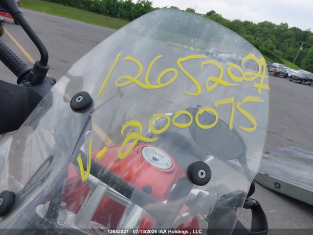 Moto Guzzi Stelvio 1200 2015 ZGULZU018FM200075 Image 10