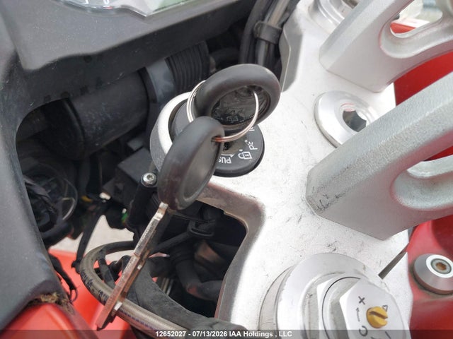 Moto Guzzi Stelvio 1200 2015 ZGULZU018FM200075 Image 11