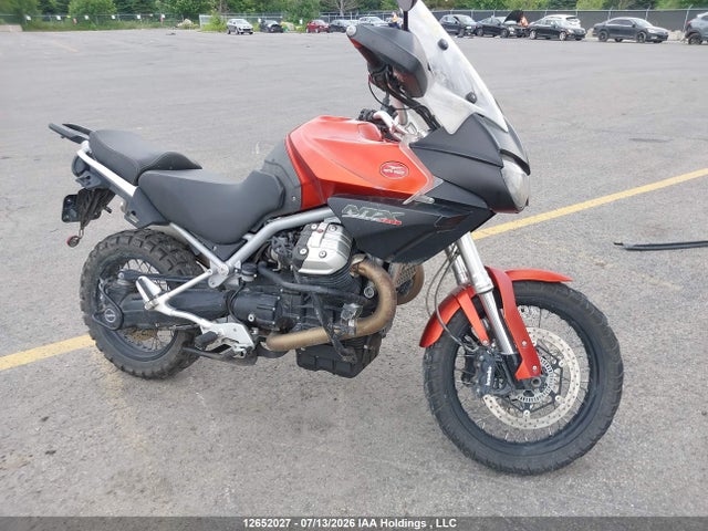 Moto Guzzi Stelvio 1200 2015 ZGULZU018FM200075 Image 18
