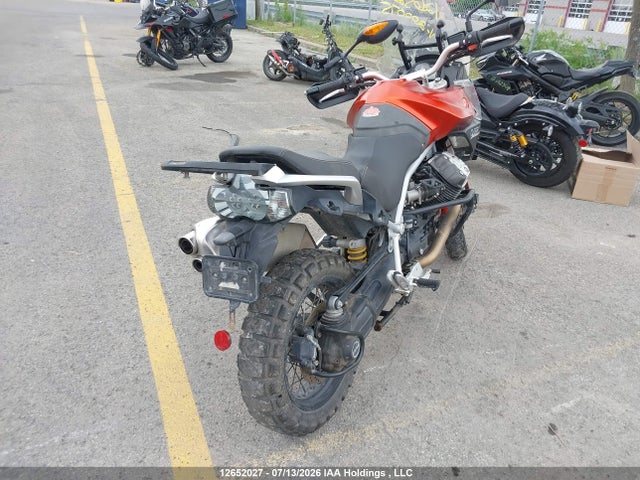 Moto Guzzi Stelvio 1200 2015 ZGULZU018FM200075 Image 4
