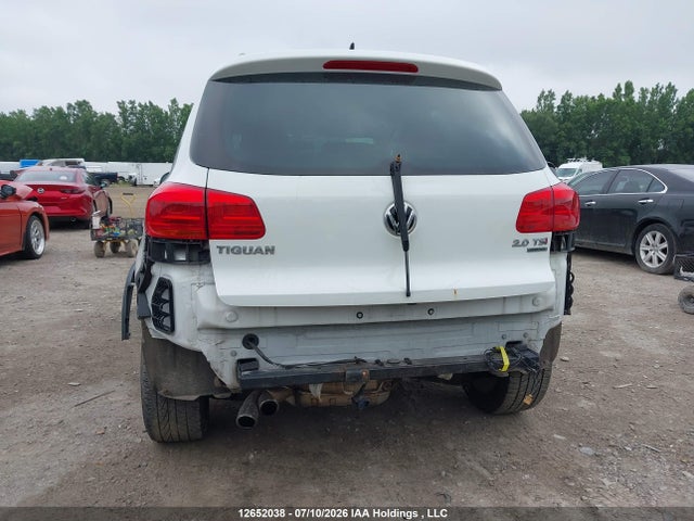 Aukcja sprzedaży 2015 Volkswagen Tiguan, vin: WVGJV7AX0FW593791, numer aukcji: 12652038