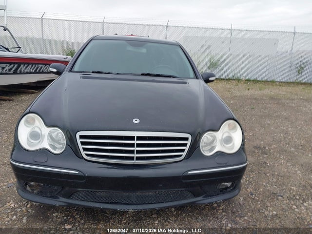 2006 Mercedes-benz C-class მანქანა იყიდება აუქციონზე, vin: WDBRF52J96F758044, აუქციონის ნომერი: 12652047